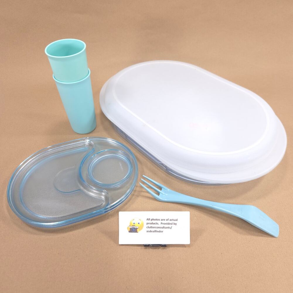 Tupperware Snackatizer Plates #2142 8 oz Tumblers #116 Blue Plastic #2015A Tray